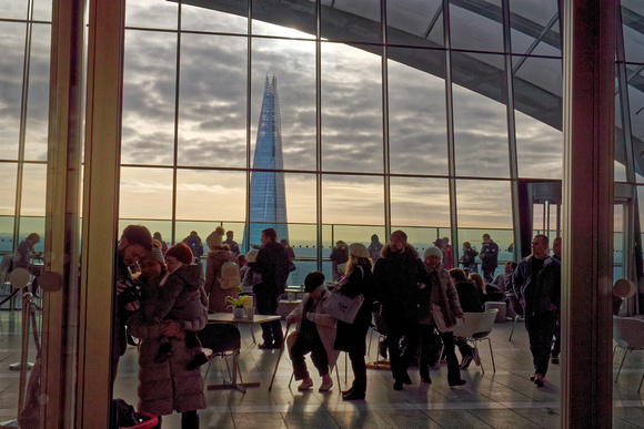 Just before leaving with the Shard behind the resturant